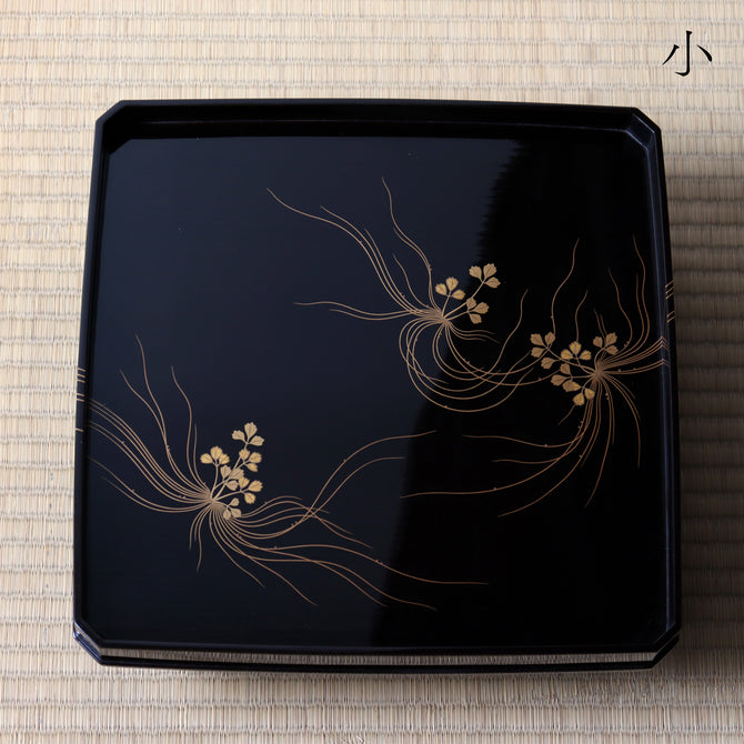 蝋色塗芹蒔絵 吸物椀と隅切膳 各大小の五客揃 （計20点）　[L0008]