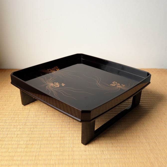 蝋色塗芹蒔絵 吸物椀と隅切膳 各大小の五客揃 （計20点）　[L0008]