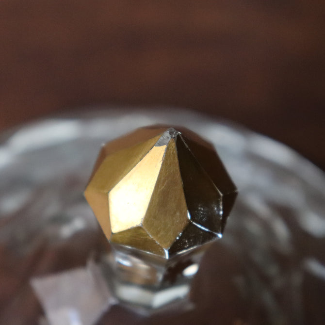 伎山（ギヤマン）切子蓋物　【cut glass pot】[k0561]