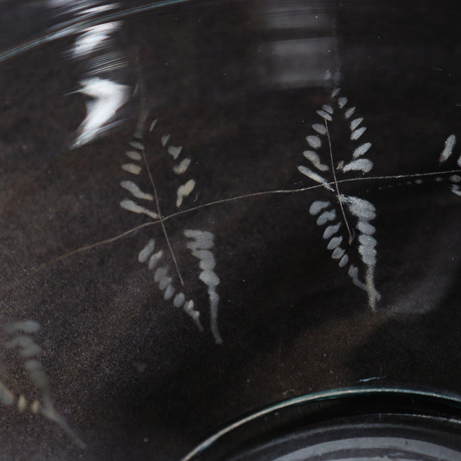 羊歯紋様ガラス鉢 [IZ511]