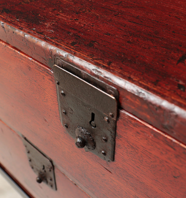 時代箪笥／刀箪笥（嘉永六年墨書き）　スタンド付き【Edo era KATANA chest with metal stand】 [j1206]　Japanese Antique Furniture