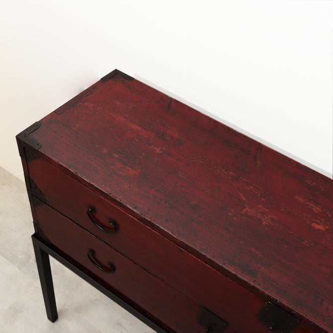 時代箪笥／刀箪笥（嘉永六年墨書き）　スタンド付き【Edo era KATANA chest with metal stand】 [j1206]　Japanese Antique Furniture