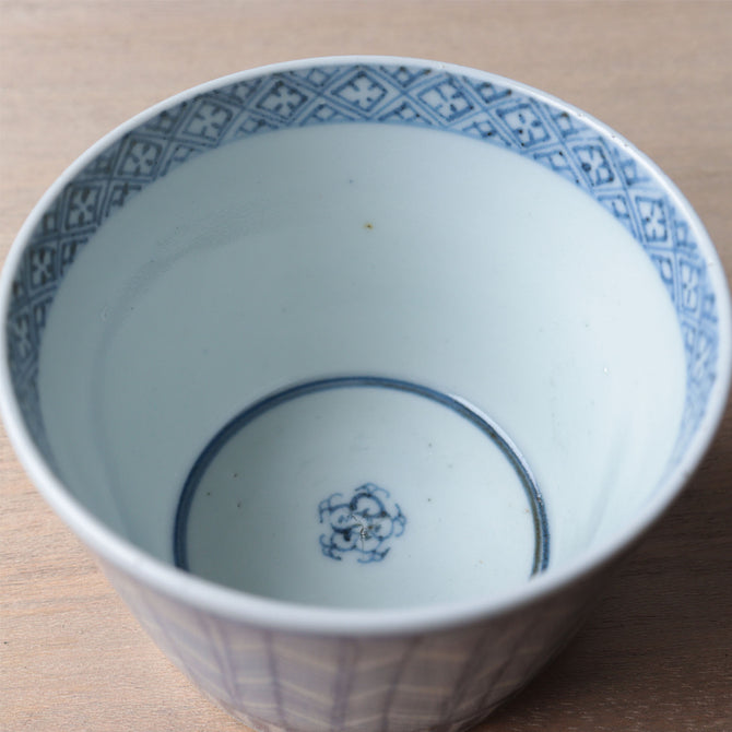 矢羽根文様蕎麦猪口　一客　【OLD IMARI SOBA CHOKO -soba noodle cup 1pc】[p0354]