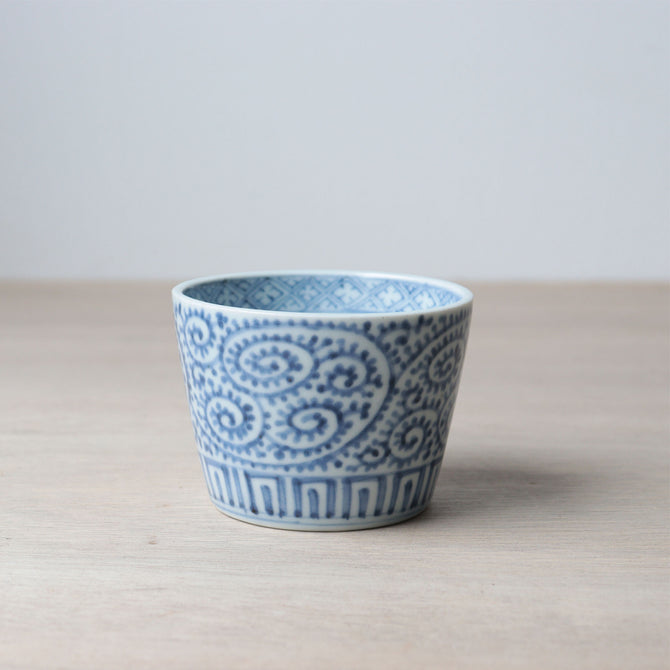 古伊万里蛸唐草紋様蕎麦猪口　1客【OLD IMARI SOBA CHOKO -soba noodle cup 1pc】[p0350]