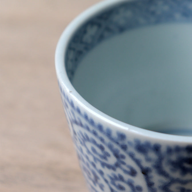 古伊万里蛸唐草紋様蕎麦猪口　1客【OLD IMARI SOBA CHOKO -soba noodle cup 1pc】[p0350]