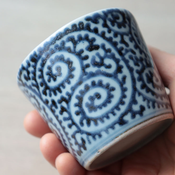 古伊万里蛸唐草紋様蕎麦猪口　1客【OLD IMARI SOBA CHOKO -soba noodle cup 1pc】[p0351]