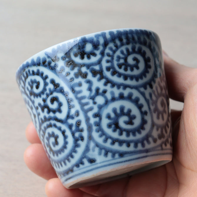 古伊万里蛸唐草紋様蕎麦猪口　1客【OLD IMARI SOBA CHOKO -soba noodle cup 1pc】[p0351]
