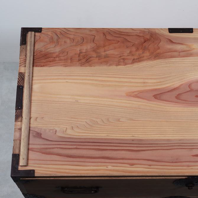 時代箪笥／庄内桐重ね衣裳箪笥【 SHONAI KIRI clothing chest 】 [j1212]　Japanese Antique Furniture