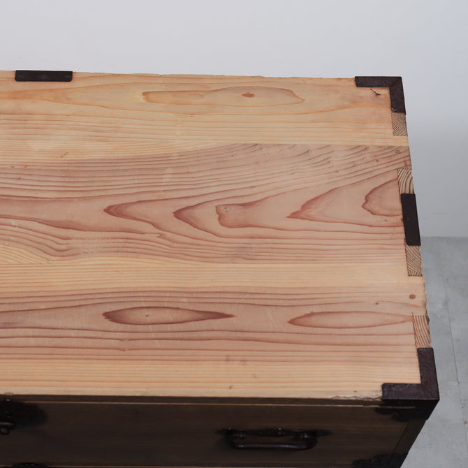 時代箪笥／庄内桐重ね衣裳箪笥【 SHONAI KIRI clothing chest 】 [j1212]　Japanese Antique Furniture
