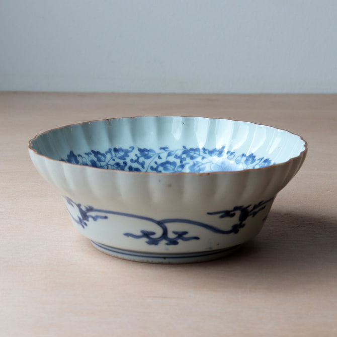 古伊万里牡丹唐草膾皿　一客　【OLD IMARI Bowl】[p0359]