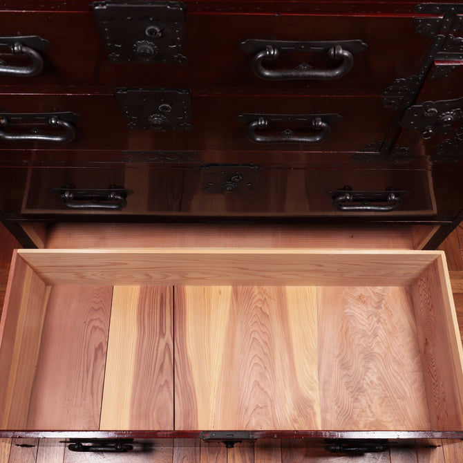 時代箪笥／米沢衣裳箪笥【Yonezawa clothing chest 】 [j1123]　Japanese Antique Furniture