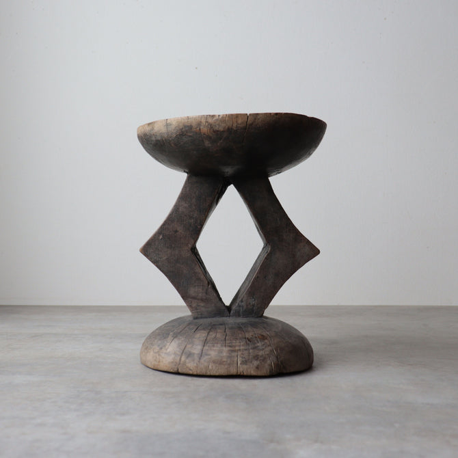 アフリカンスツール ジンバブエ　トンガ族の椅子　【African Stool】[f0308]