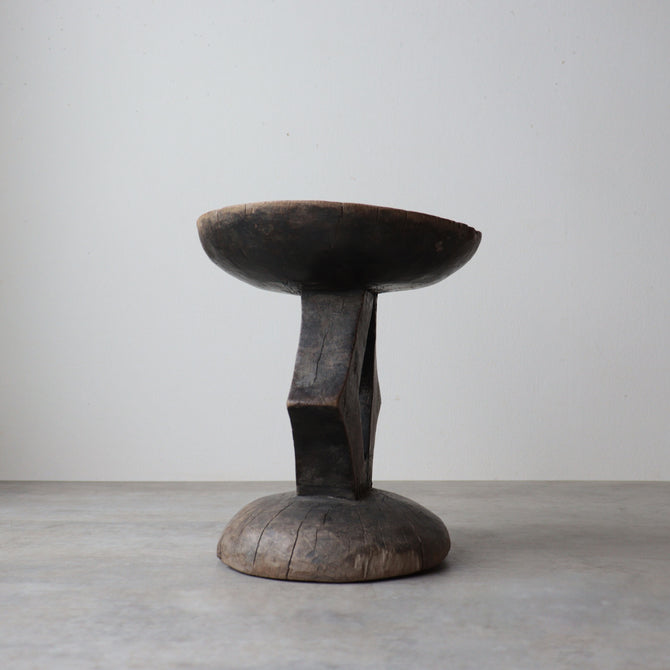 アフリカンスツール ジンバブエ　トンガ族の椅子　【African Stool】[f0308]