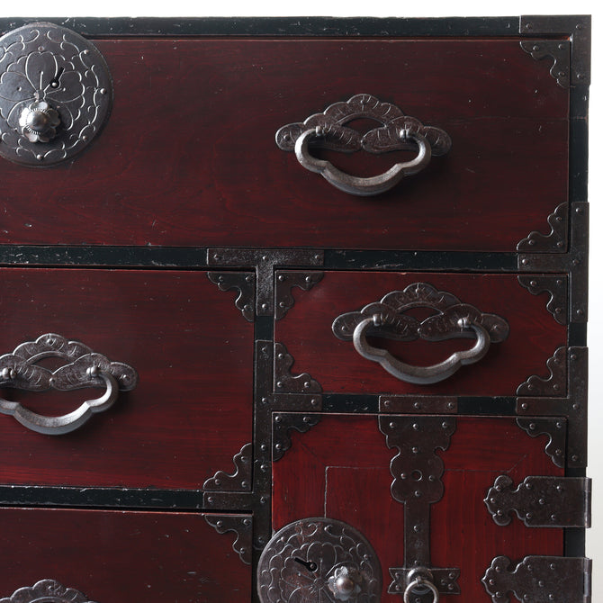 米沢桜紋金具小箪笥　スタンド付き【Yonezawa smallchest with metal stand】 [j1213]　Japanese Antique Furniture