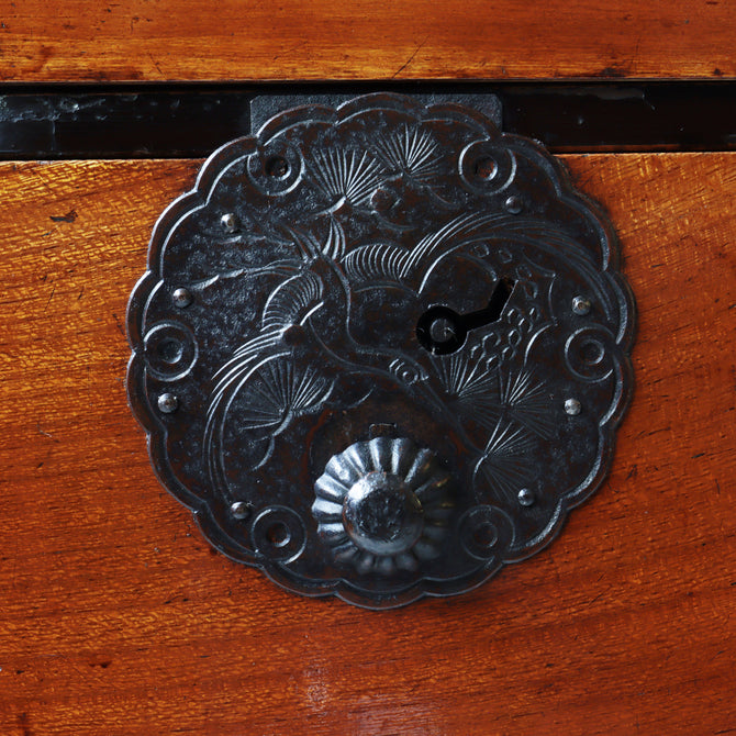 庄内小箪笥　スタンド付き【Shounai small chest with metal stand】 [j1214]　Japanese Antique Furniture
