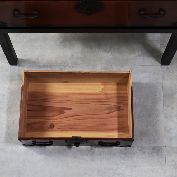 庄内小箪笥　スタンド付き【Shounai small chest with metal stand】 [j1214]　Japanese Antique Furniture
