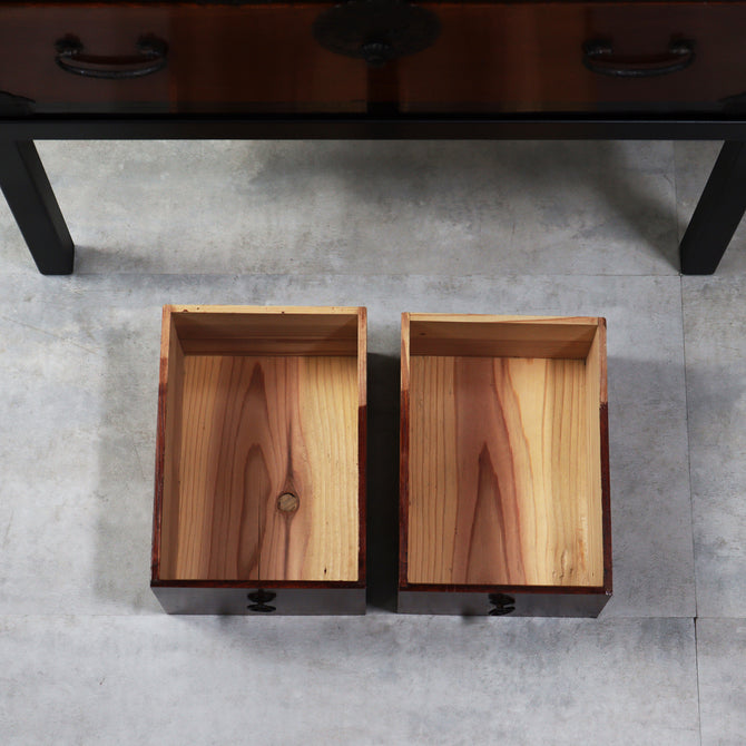 庄内小箪笥　スタンド付き【Shounai small chest with metal stand】 [j1214]　Japanese Antique Furniture