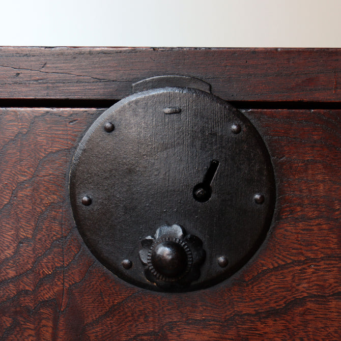 時代箪笥／欅帳場箪笥【KEYAKI CHŌBA-DANSU Merchant's chest】 [j1216]Japanese Antique Furniture