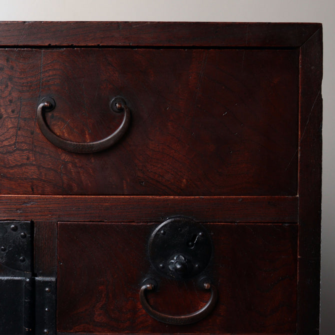 時代箪笥／欅帳場箪笥【KEYAKI CHŌBA-DANSU Merchant's chest】 [j1216]Japanese Antique Furniture