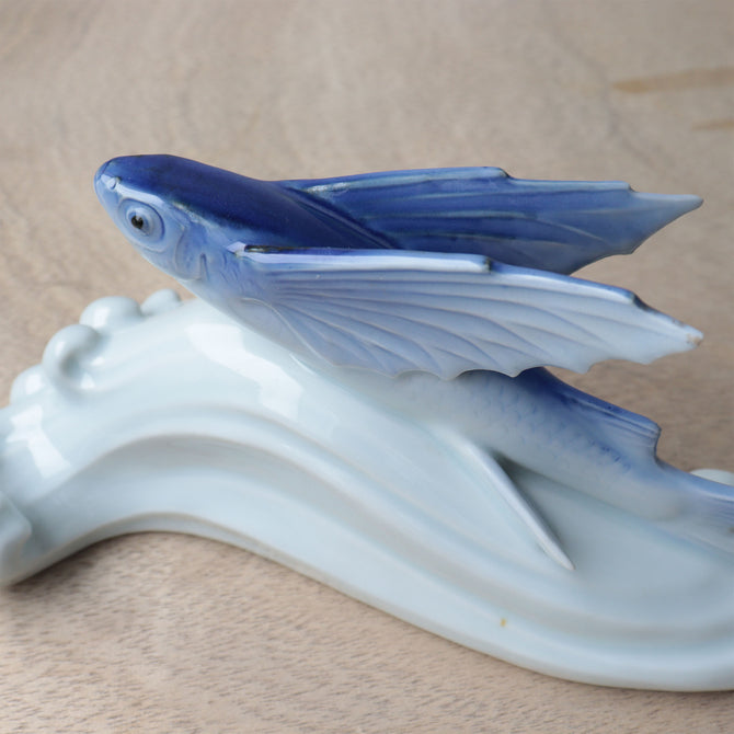 飛魚　宮永東山作【 Flying Fish by Tōzan Miyanaga】 [k0619]