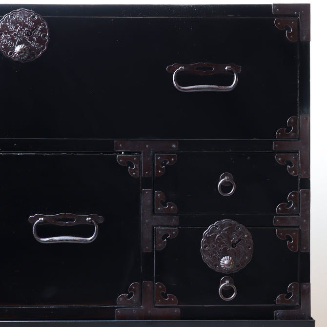 時代箪笥／庄内衣裳箪笥【Shounai clothing chest with metal stand】 [j1219]Japanese Antique Furniture