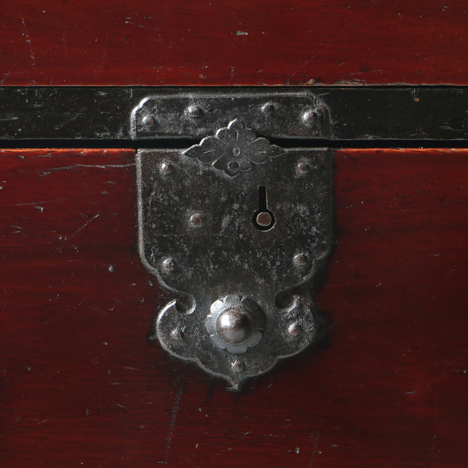 時代箪笥／一本物衣裳箪笥【 clothing chest 】 [j1208]　Japanese Antique Furniture