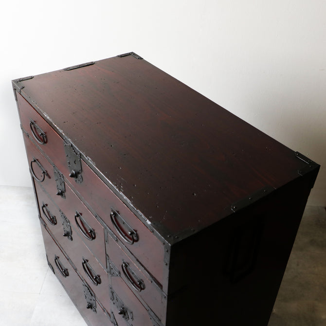 時代箪笥／一本物衣裳箪笥【 clothing chest 】 [j1208]　Japanese Antique Furniture