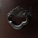 時代箪笥／米沢桜紋衣裳箪笥　スタンド付き【Yonezawa clothing chest with metal stand 】 [j1220]　Japanese Antique Furniture
