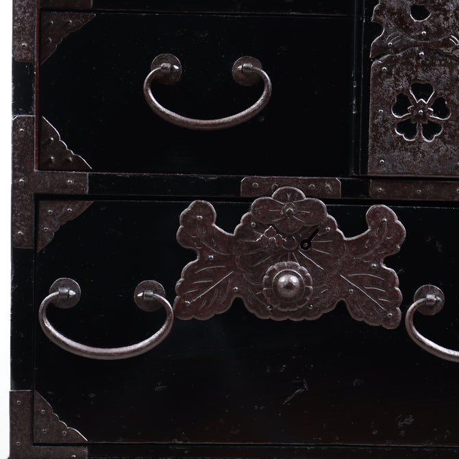 時代箪笥／黒塗庄内閂付小箪笥　スタンド付き【Small chest with metal stand】 [j1221]　Japanese Antique Furniture