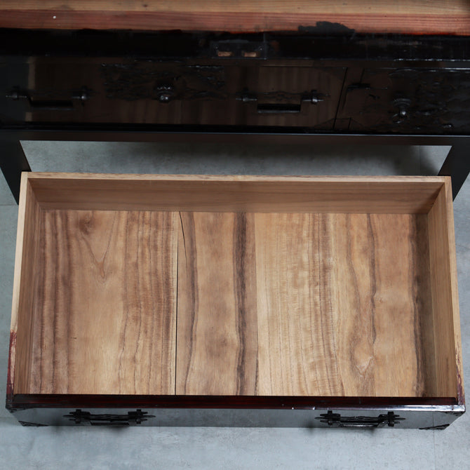 時代箪笥／黒塗庄内閂付小箪笥　スタンド付き【Small chest with metal stand】 [j1222]　Japanese Antique Furniture