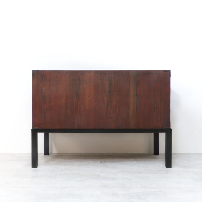 時代箪笥／米沢桜丸衣裳箪笥　スタンド付き【Yonezawa clothing chest with metal stand 】 [j1210]　Japanese Antique Furniture