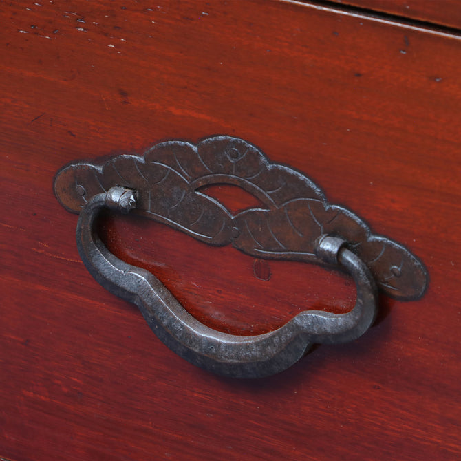 時代箪笥／米沢桜丸衣裳箪笥　スタンド付き【Yonezawa clothing chest with metal stand 】 [j1211]　Japanese Antique Furniture