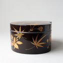 州浜形桜花紅葉図蒔絵箱[k0569]【Lacuerd small box design of cherry blossoms and maple leaves 】