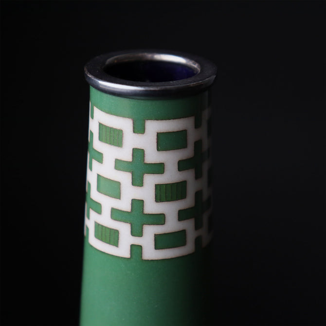 七寶緑釉抽象文花瓶　安藤七宝店謹製 [k0431]　Cloisonne green glazed abstract pattern vase by Ando Cloisonne