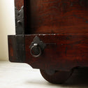 時代箪笥／閂錠付車箪笥【Wheeled chest with bar lock】 [j1188]Japanese Antique Furniture