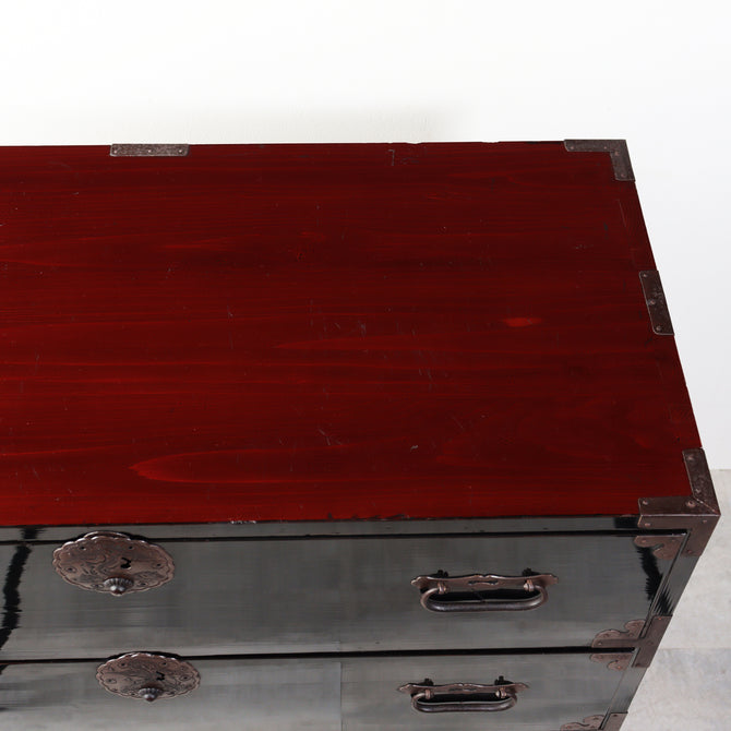 時代箪笥／庄内衣裳箪笥　スタンド付き【Shounai clothing chest with metal stand】 [j1231]Japanese Antique Furniture