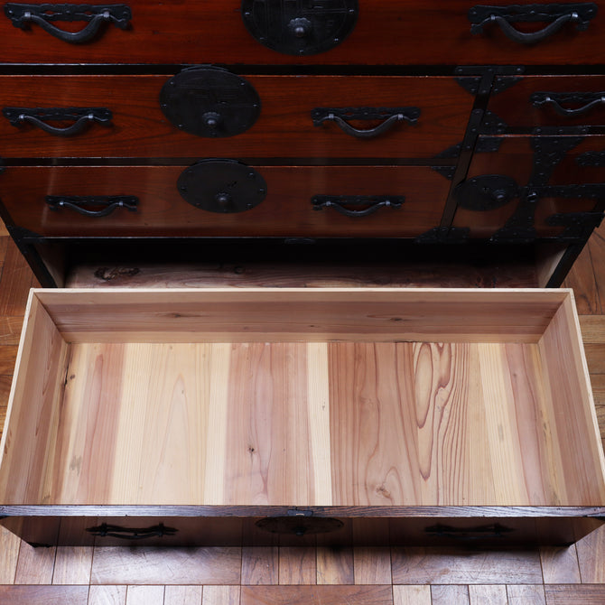 時代箪笥／米沢丸福紋衣裳箪笥【YONEZAWA clothing chest】 [j1145]　Japanese Antique Furniture