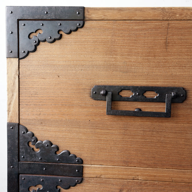 時代箪笥／総桐佐渡衣裳箪笥  [j1191]【 Sado clothing chest -Japanese antique furniture】