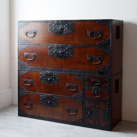 時代箪笥／佐渡衣裳箪笥  [j1194]【 Sado clothing chest -Japanese antique furniture】