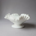Fenton シルバークレストミルクガラスコンポート　U.S.A.ビンテージガラス　[g047]