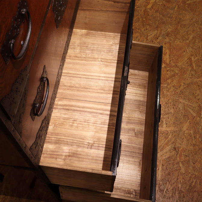 時代箪笥／佐渡衣裳箪笥  [j1194]【 Sado clothing chest -Japanese antique furniture】