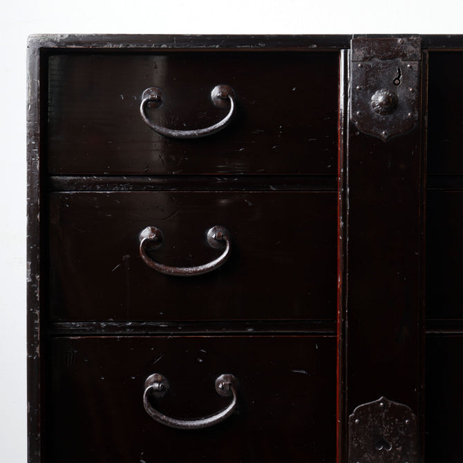 時代箪笥／黒塗閂付小箪笥　スタンド付き【Small chest with metal stand】 [j1195]　Japanese Antique Furniture