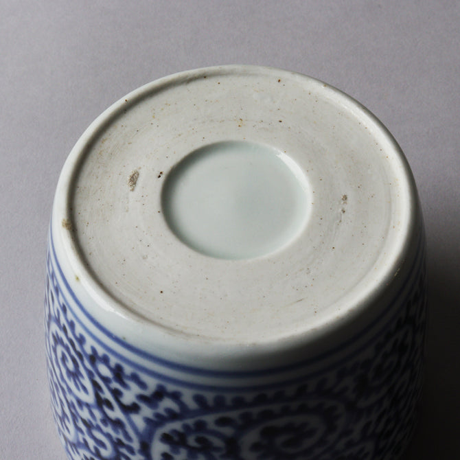 古伊万里蛸唐草紋様蕎麦猪口　1客【OLD IMARI SOBA CHOKO -soba noodle cup 1pc】[p0346]