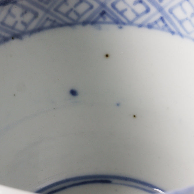 古伊万里蛸唐草紋様蕎麦猪口　1客【OLD IMARI SOBA CHOKO -soba noodle cup 1pc】[p0346]