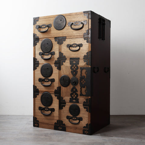 時代箪笥／最上箪笥-すきま箪笥-【Remodeled clothing chest - Japanese antique furniture】[j1196]