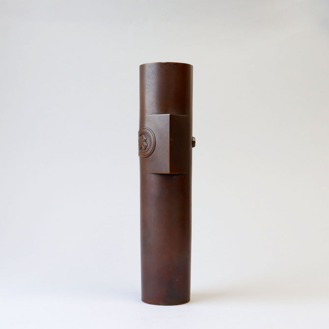 会田富康作　青銅筒形花入【 Bronze vase by Tomiyasu Aida】 [k0609]