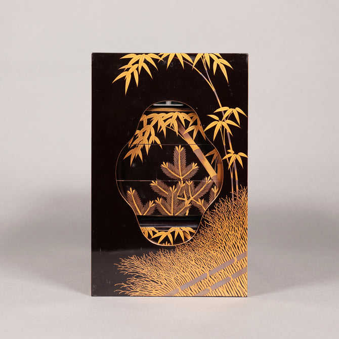 蒔絵松竹梅図花見重[k0539]【Makie Hanami-ju ( lacquered lunch box with Shochikubai design ) 】