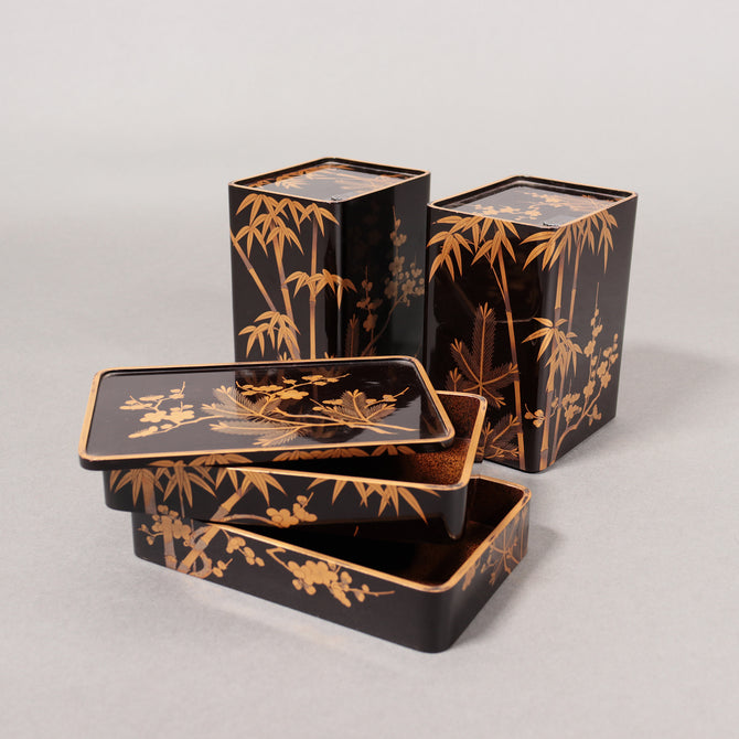 蒔絵松竹梅図花見重[k0539]【Makie Hanami-ju ( lacquered lunch box with Shochikubai design ) 】