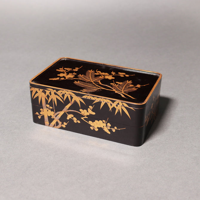 蒔絵松竹梅図花見重[k0539]【Makie Hanami-ju ( lacquered lunch box with Shochikubai design ) 】