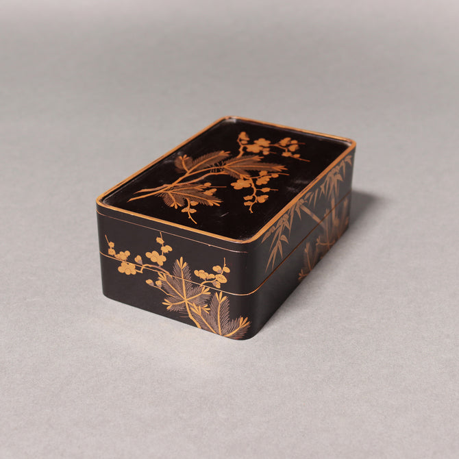 蒔絵松竹梅図花見重[k0539]【Makie Hanami-ju ( lacquered lunch box with Shochikubai design ) 】